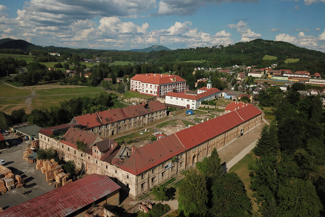 Zákupy, hospodářský dvůr